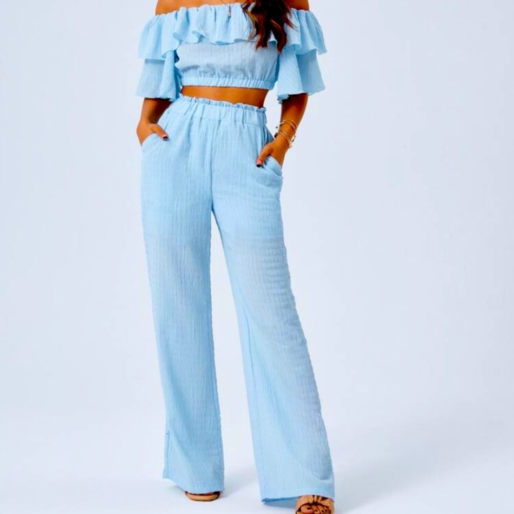 2 piece set. Blue Crop Top & Beach pants set.